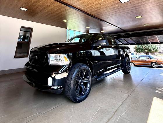 RAM 1500 5.7 V8 GASOLINA REBEL CD 4X4 AUTOMÁTICO